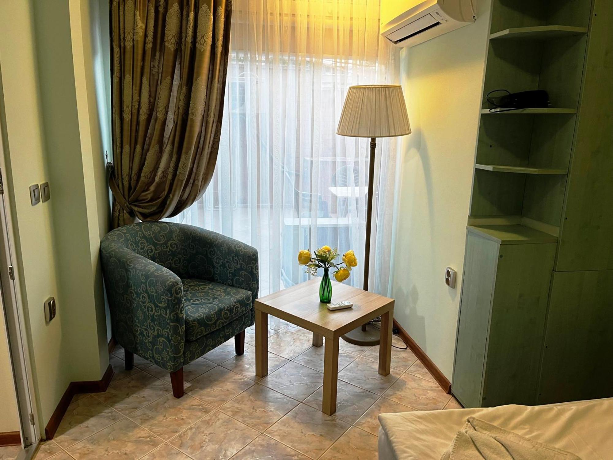 Green Central Apartment Warna Exterior foto